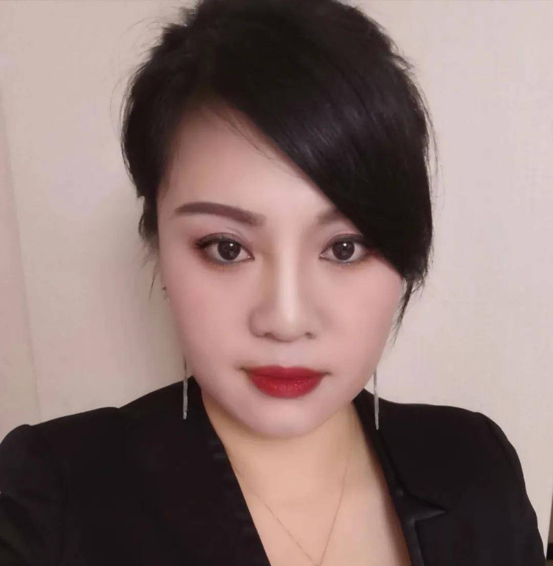 乘风破浪的姐姐专访新风行业优秀企业家陈玉娇女士