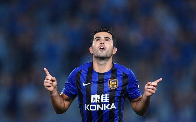 苏宁3外援,主帅奥拉尤罗先后抵达南京,特谢拉,瓦卡索未归队!_埃德尔