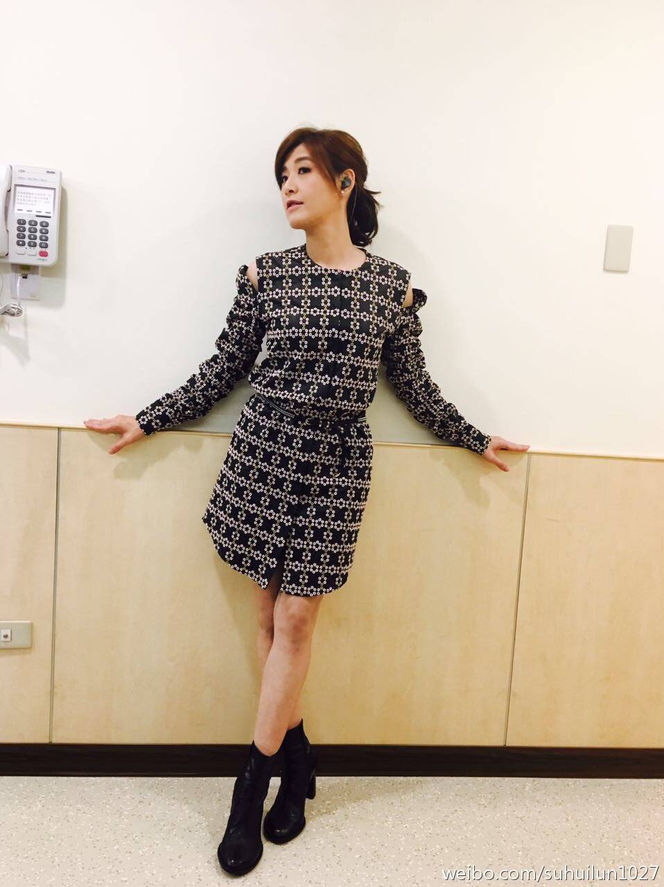 美女歌星苏慧伦的图集