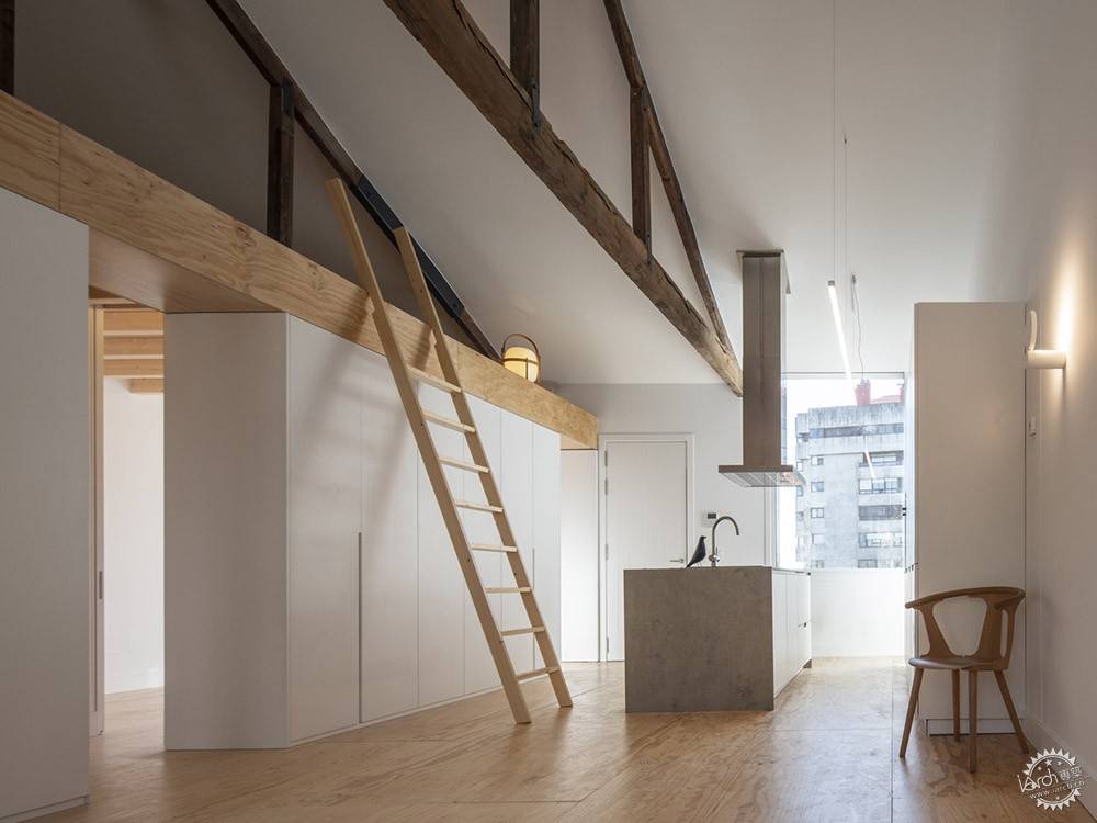 this project focuses on, starting from a base house, that