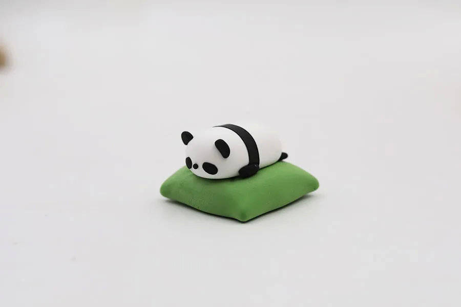 图里找一找大家都睡在哪里了呢)凹 造 型 时 间步骤④:剪出小猫的花纹