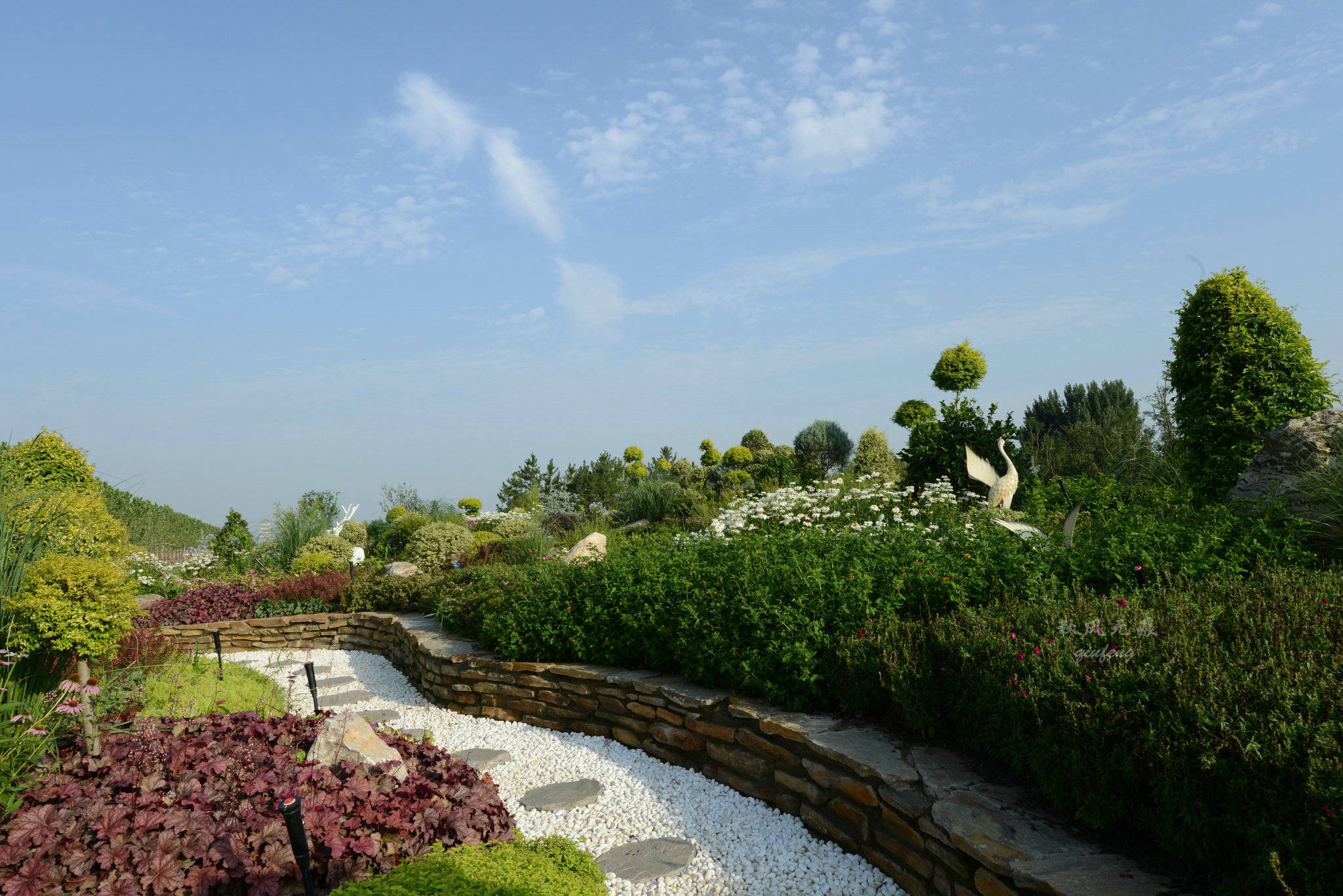 原创夏雨后的广运潭,在湖边静静欣赏夕阳晚霞,品味一幅幅悦心香茗