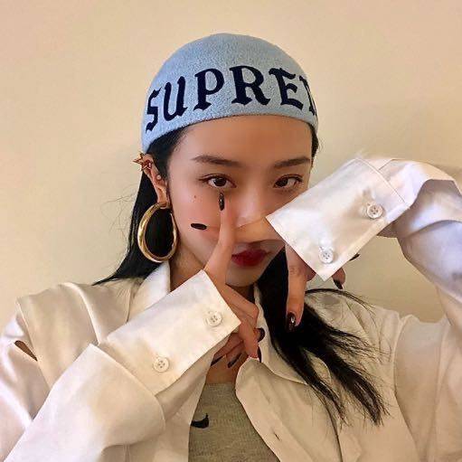 the9集体换头像,公开组合代表手势,官方粉丝名比组合名还好听