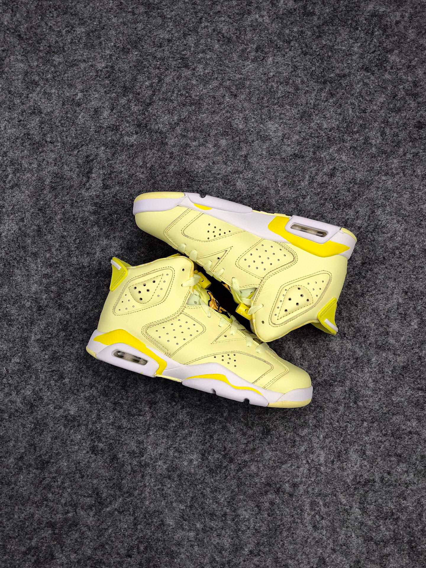 乔丹aj6花卉刺绣 air jordan 6 gs floral dynamic yellow 柠檬黄篮球
