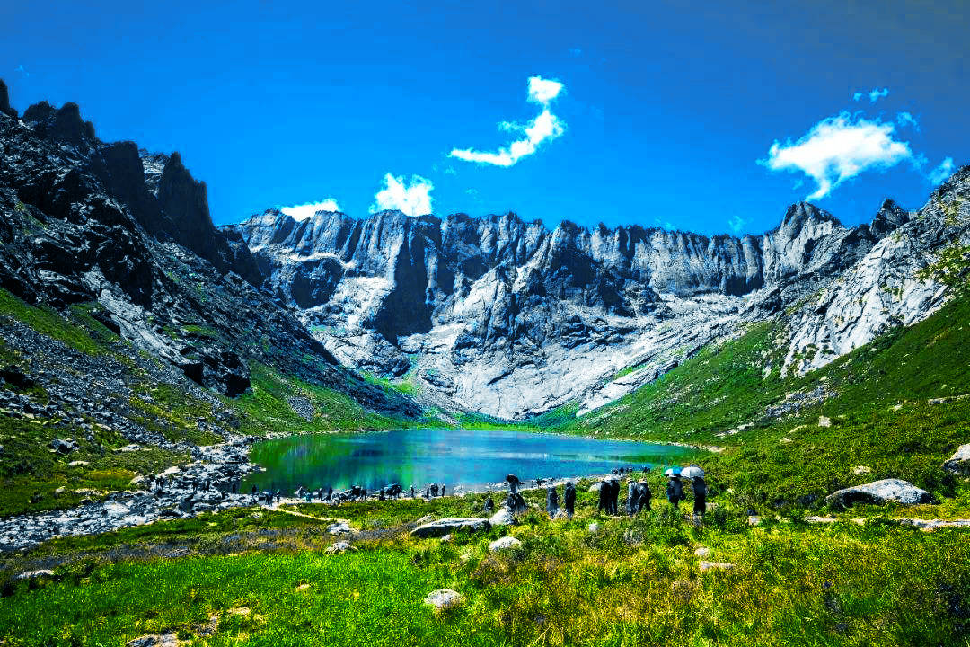 川西秘境安多藏区神山之首