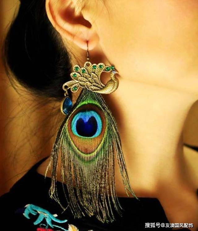 原创乘风破浪的姐姐宁静如果戴上这款孔雀毛耳环肯定非常飒