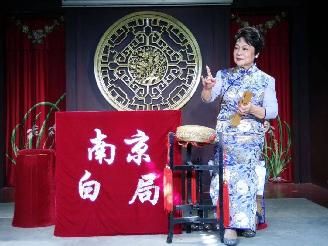 现在仍在表演的南京白局的老艺人,年龄多在70岁以上,他们中的大部分都