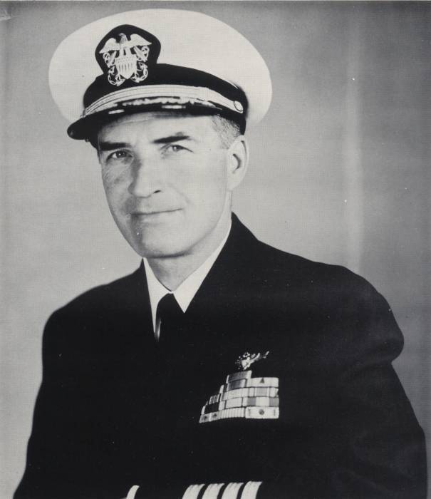 密苏里号舰长威廉·卡拉汉