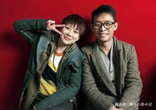 感情上,第一次见女朋友的妈妈,却因长得丑,再加上一事无成,导致被拒绝