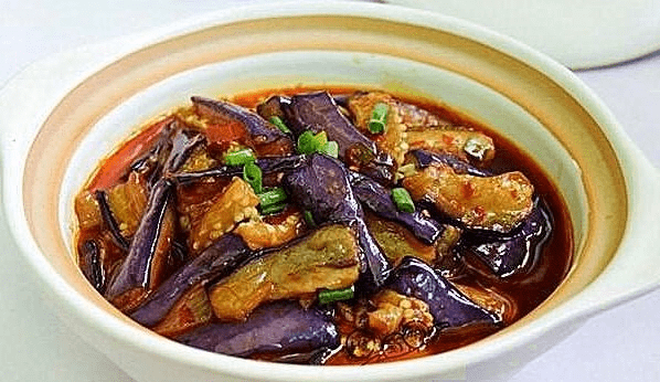 【酱焖茄子】