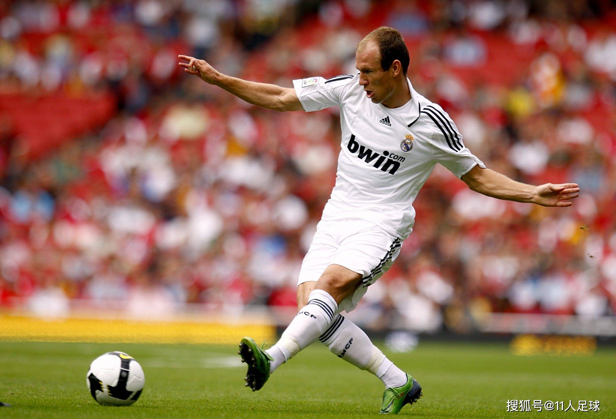 皇马巨星政策是好是坏,被迫让位离开的五弃将,之后均星耀欧陆