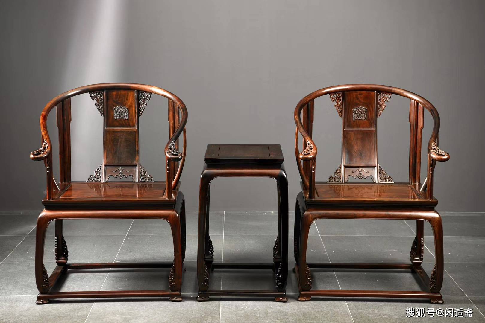 被王世襄收录的一款椅子,大红酸枝精品皇宫椅