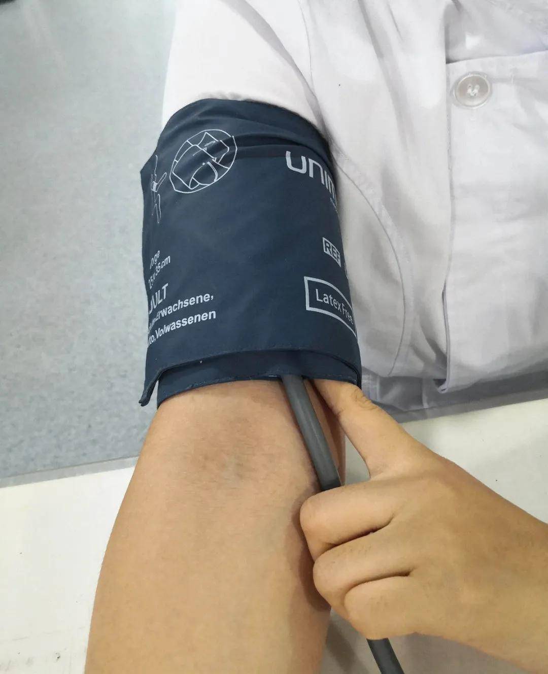 家庭血压测量怎么测才能准