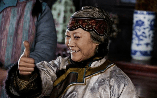 原创丈夫早逝之后,古代女子如何过完一生?明朝70岁老人说出心酸