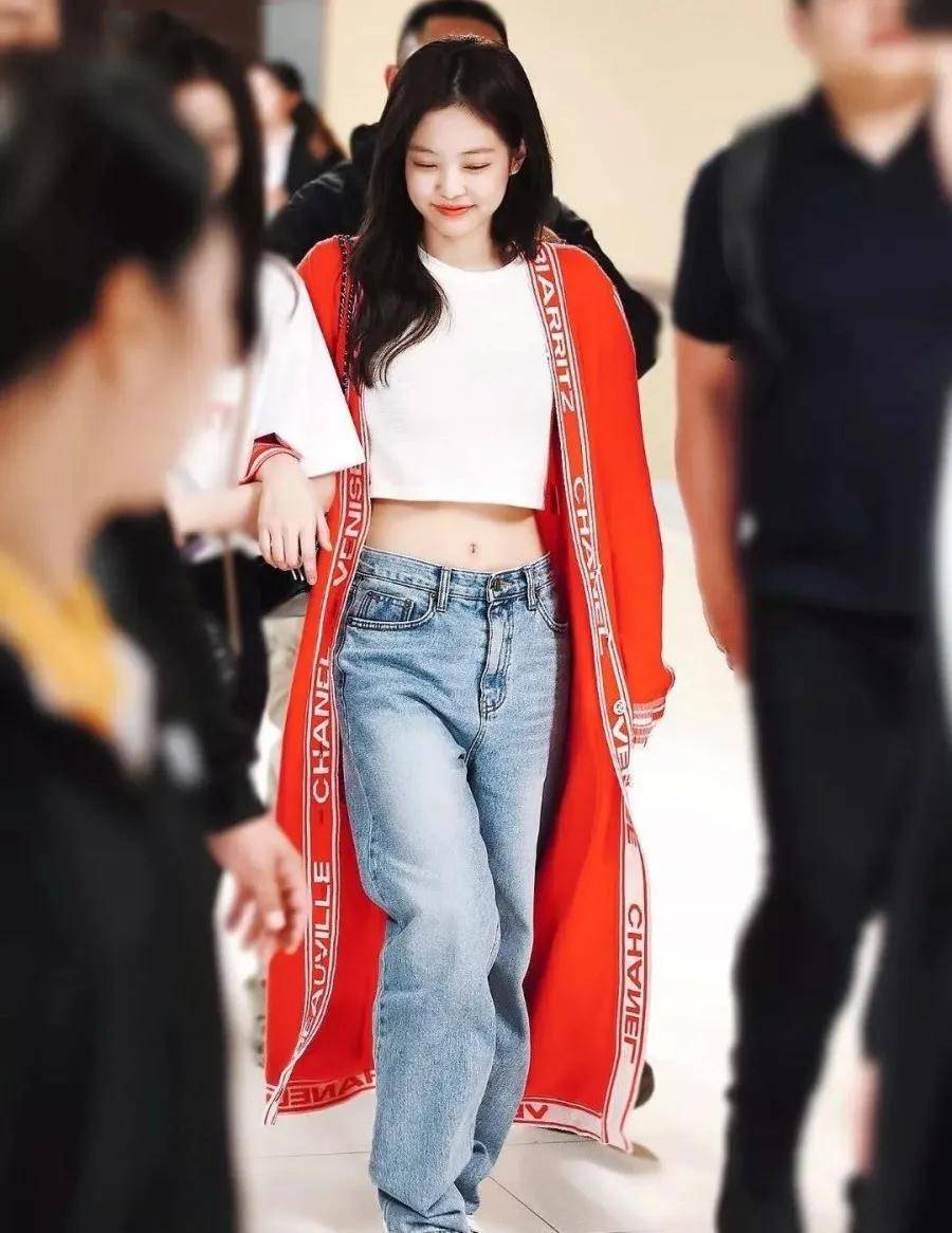 jennie也能穿得时髦又好看!向韩国最红女团学穿搭!没有好身材