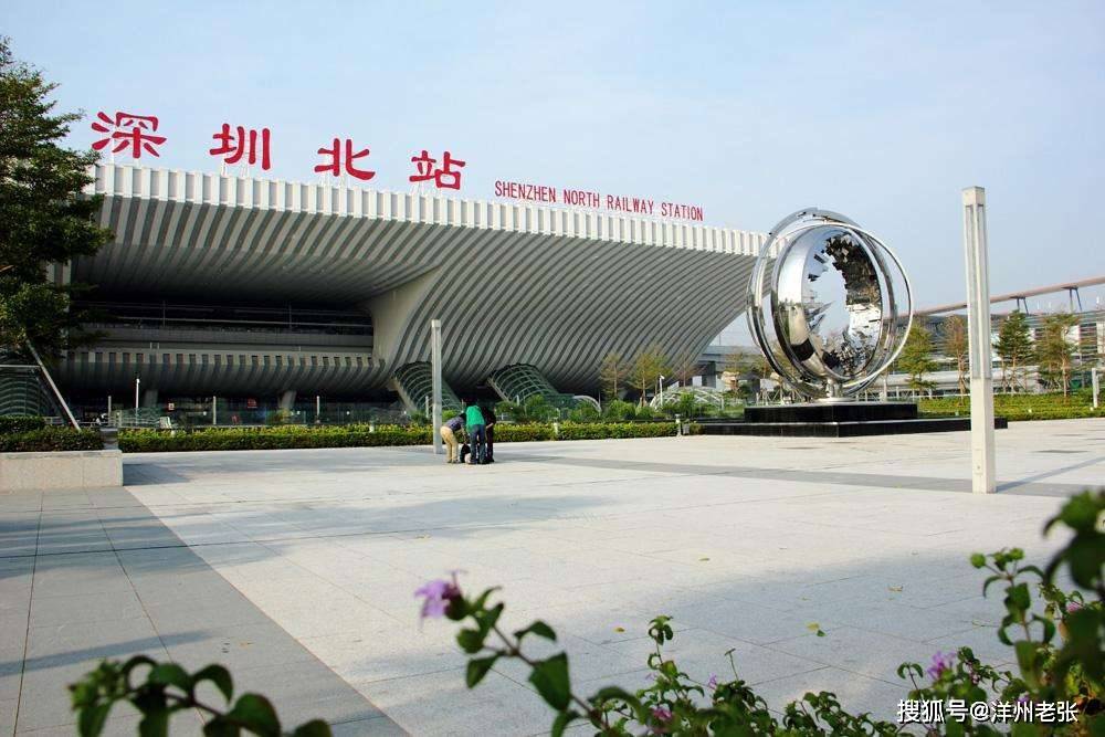 赣深高铁沿线共设赣州西站,信丰西站,龙南东站,定南西站,和平东站