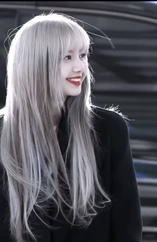 香港ida美发|五官精致却不上镜?学lisa的致胜法宝,帮你召回颜值