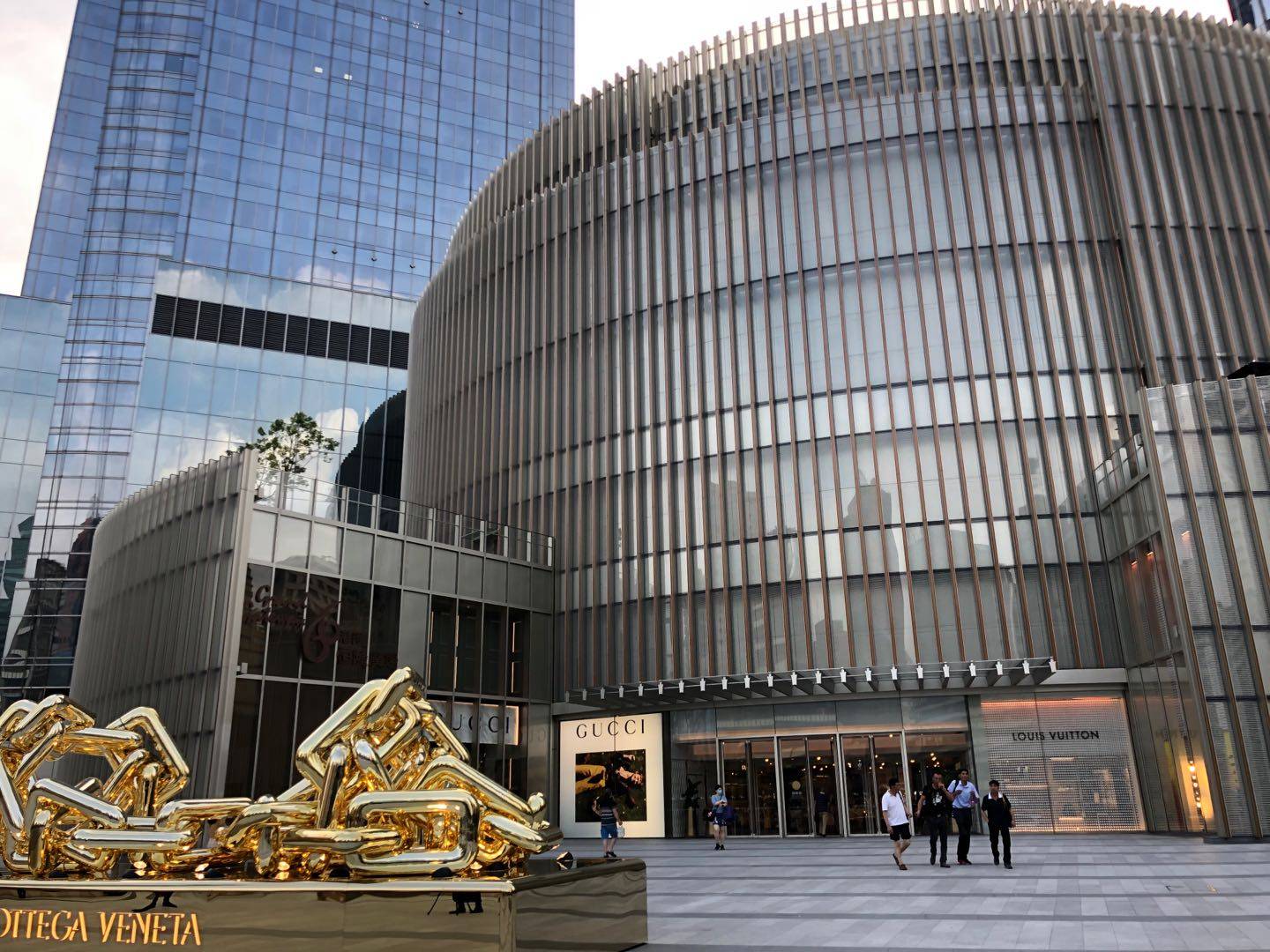 上海alienware外星人电脑港汇零售店