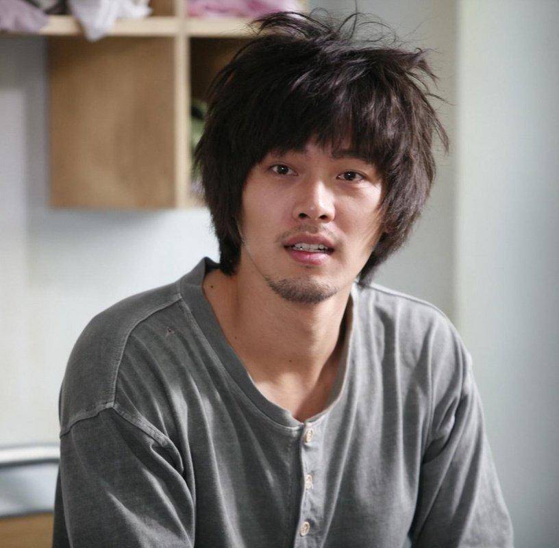 削脸还是太平洋宽肩为戏瘦成v字脸细数现年38岁玄彬成长史