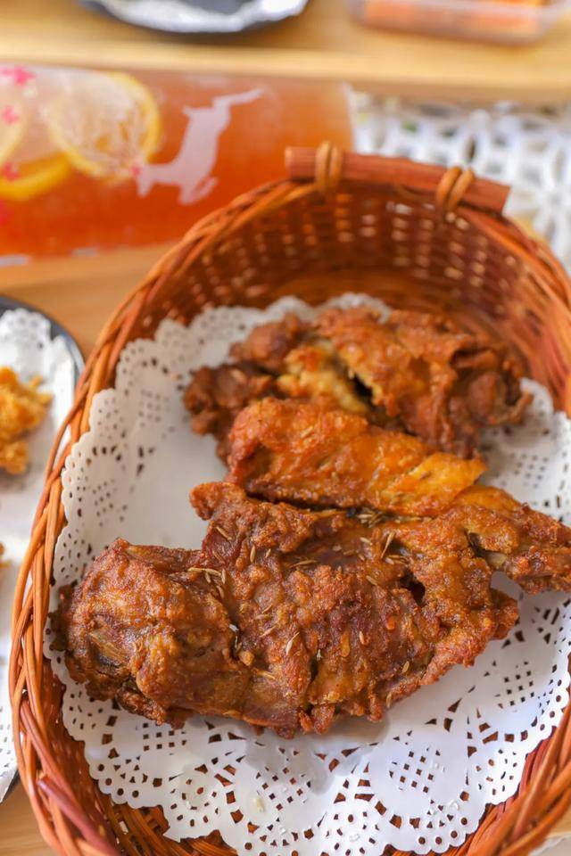 99元吃撑晋江这家藏在花园里的鸡排店美到不像话