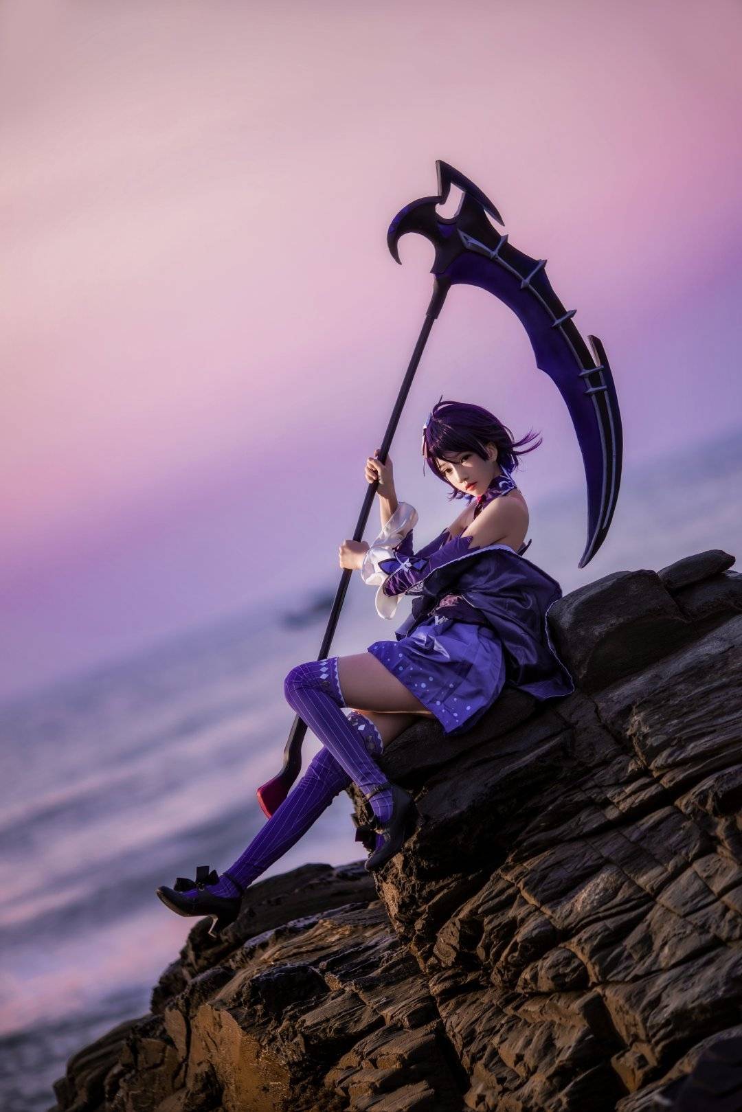 崩坏3希儿cos,夕阳下的绝美回眸,你会拒绝她的出发邀请吗?