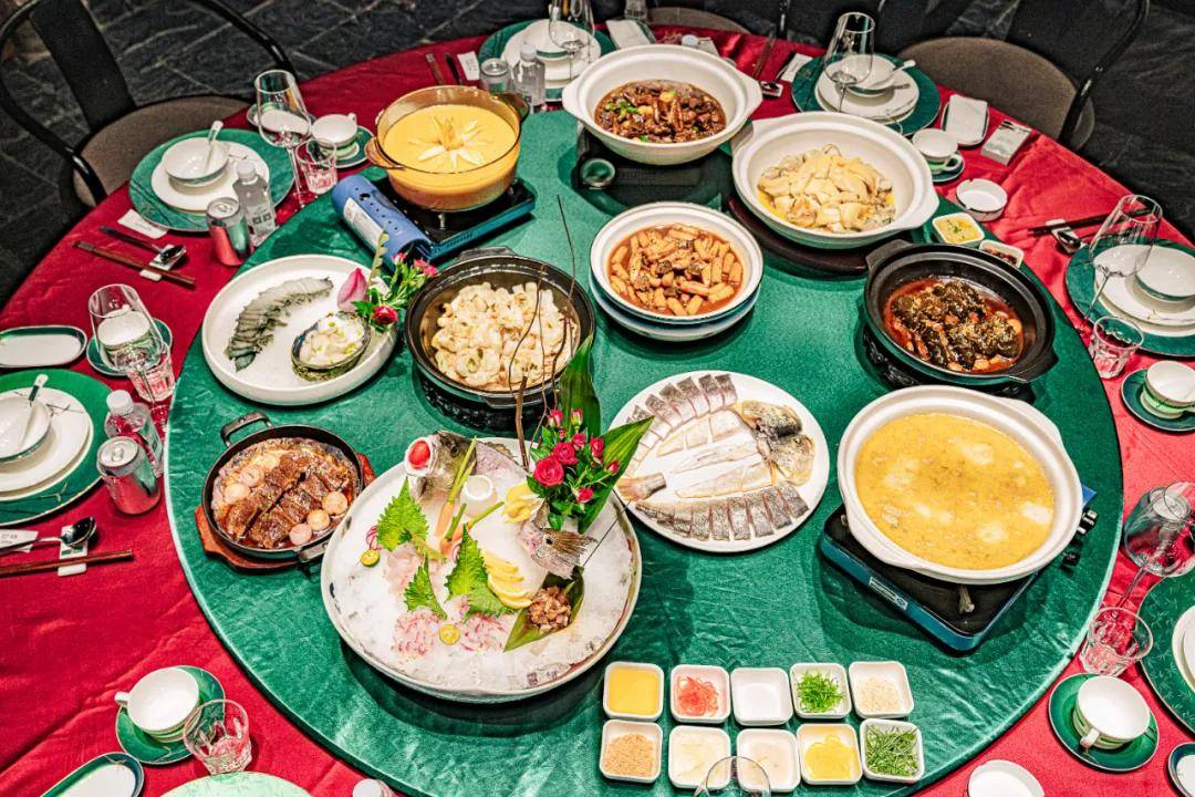 黑珍珠餐厅请你吃饭!去闲云野鹤一站锁定全球高端食材