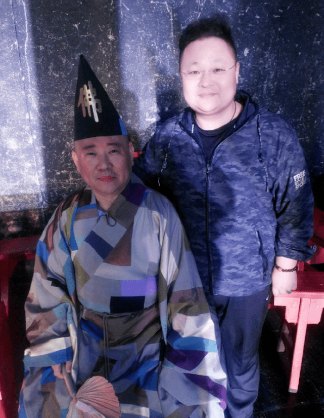 从这件事儿也不难体现出,李云杰李鹤东哥俩儿都是顶天立地的爷们儿!