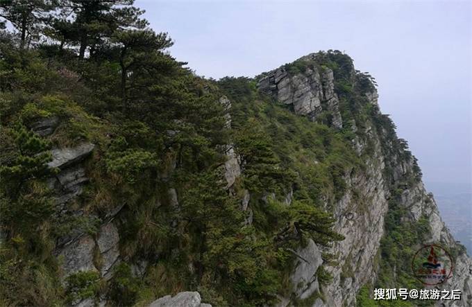 原创鄱阳湖西北方的庐山,典型的地垒式断块山,如今还是避暑胜地吗