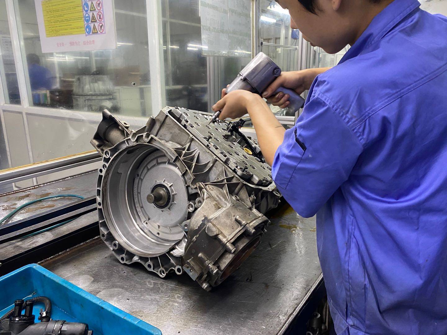 奥迪自动变速箱维修过程,解密故障码代表的那些问题