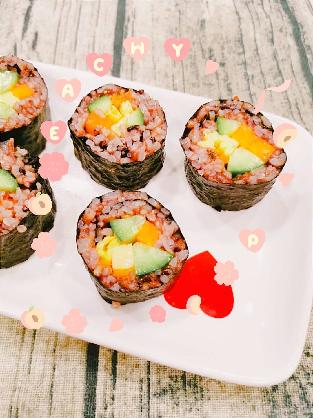 1,煮三色糙米的时候加入的水比蒸米饭的水要少一点; 2,加入寿司醋的