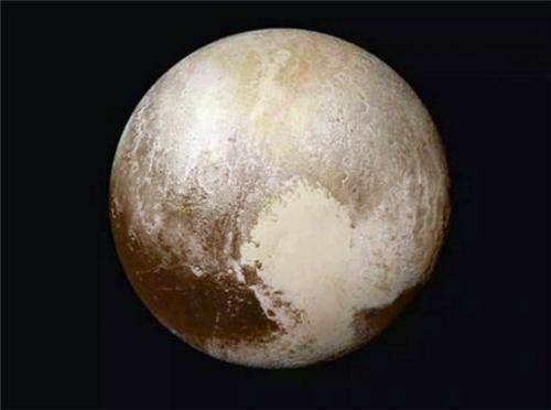 冥王星巨型生物图片