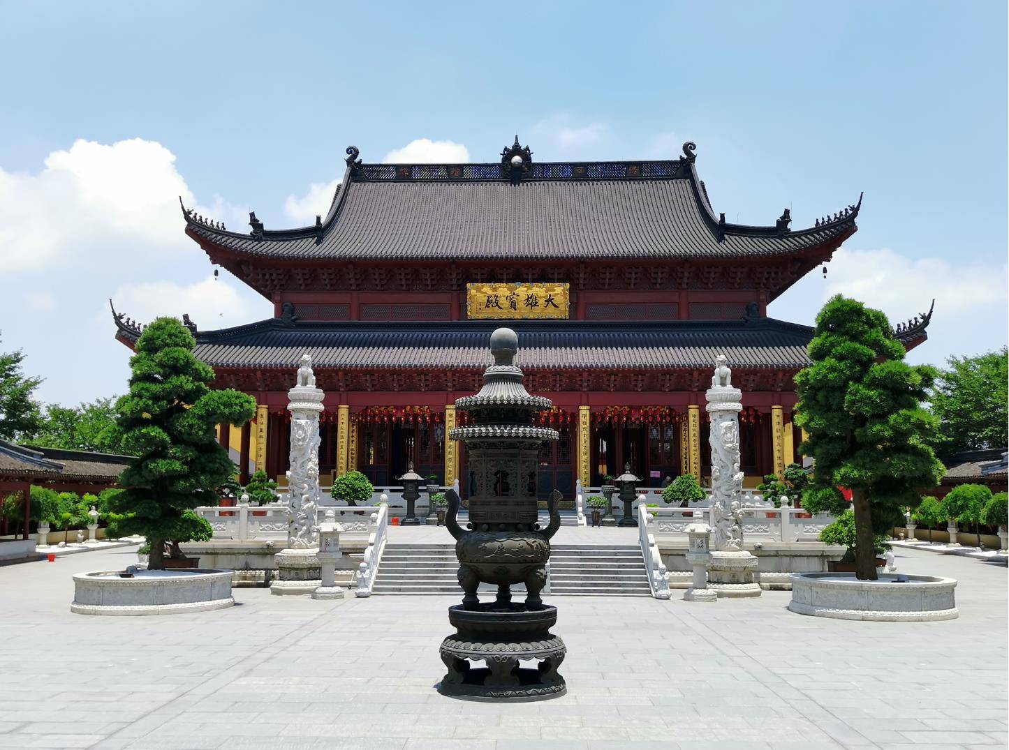 浙江这个唐朝古寺,花8000万重修,却藏于原生态古镇内_寺庙