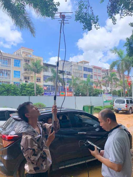 数字电视信号的广西广电技术中心北海分中心发射台,合浦马头岭转播台