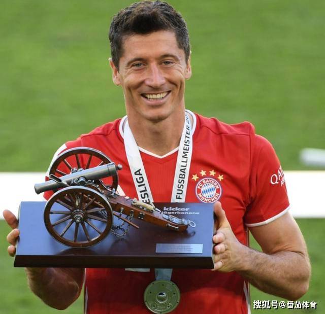 莱万 德甲金靴奖