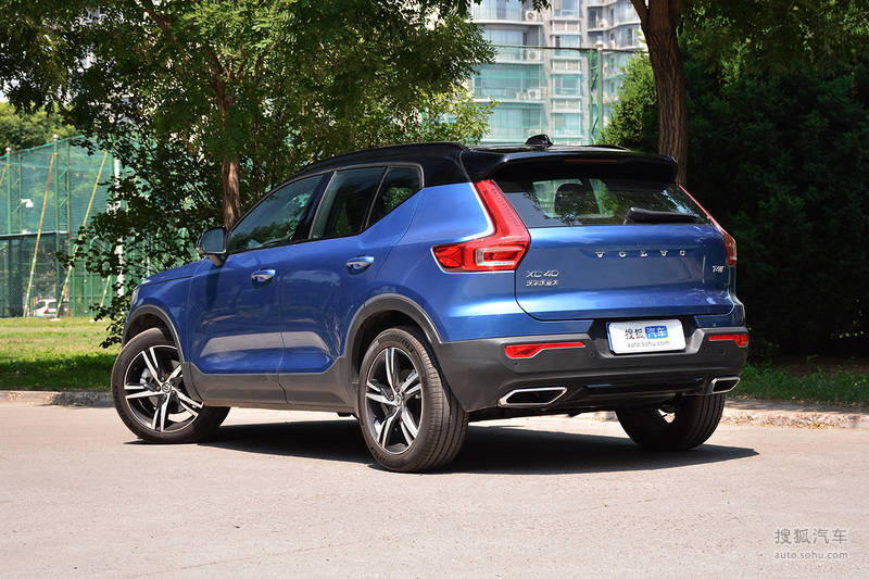 售价26.48万起 新款国产沃尔沃xc40上市