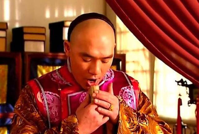 原创雍正王朝四阿哥胤禛为什么在江夏镇甘愿低头也不暴露自己