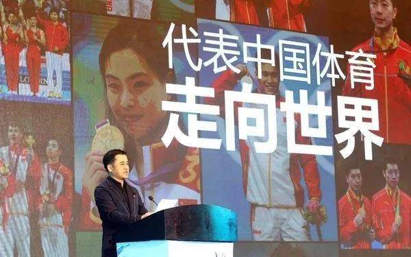 安踏跑出四位亿万富豪,中国体育运动第一品牌家族是如何炼成的_丁世忠