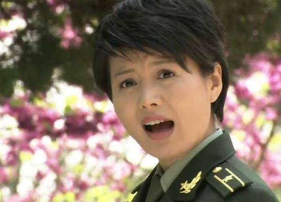 原创靠妻子捧红出名却转身离婚另觅新欢如今无戏可拍图什么