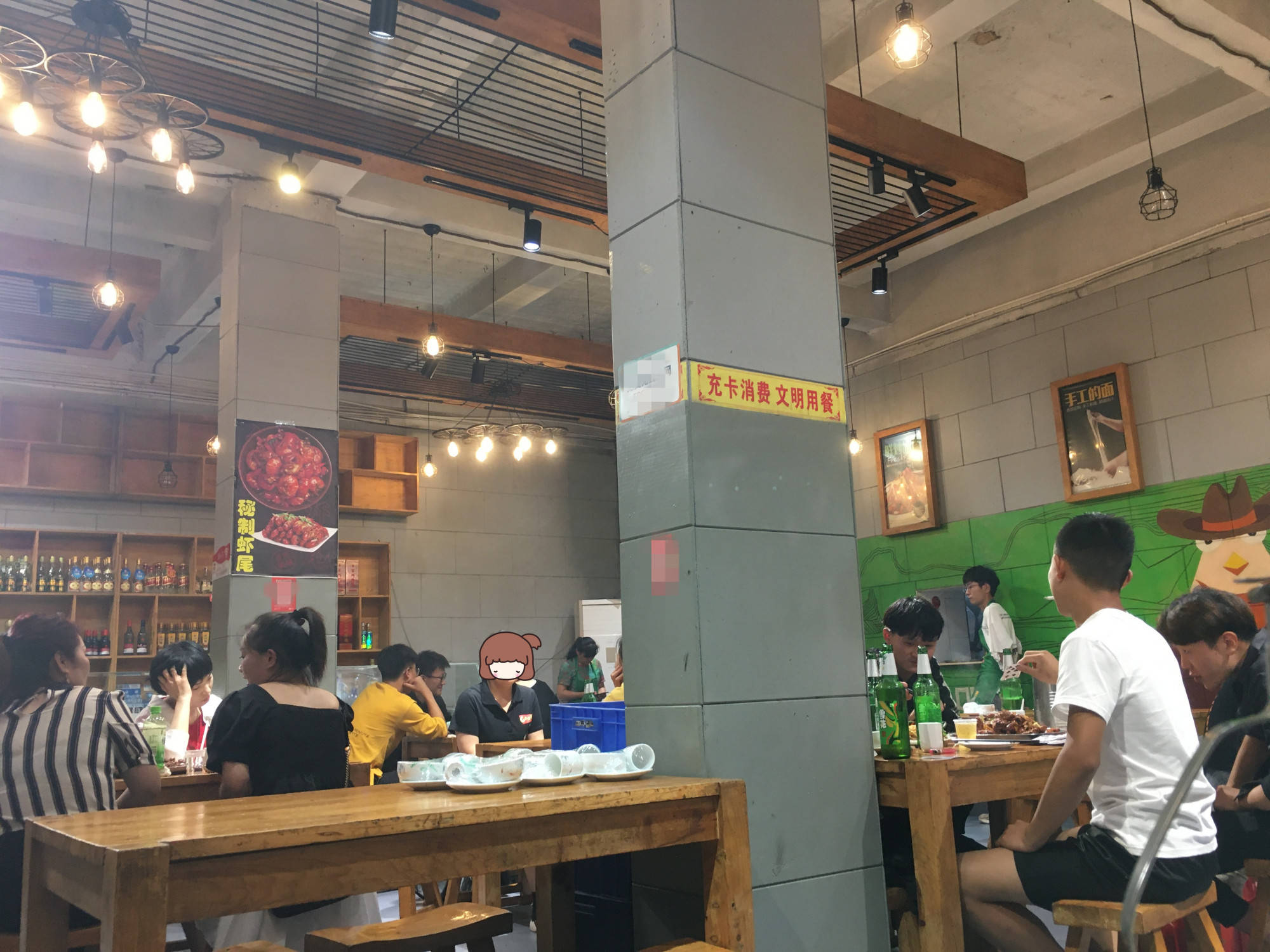 临颍美食探访有家大盘鸡店很多人不是去吃鸡而是吃他家的面