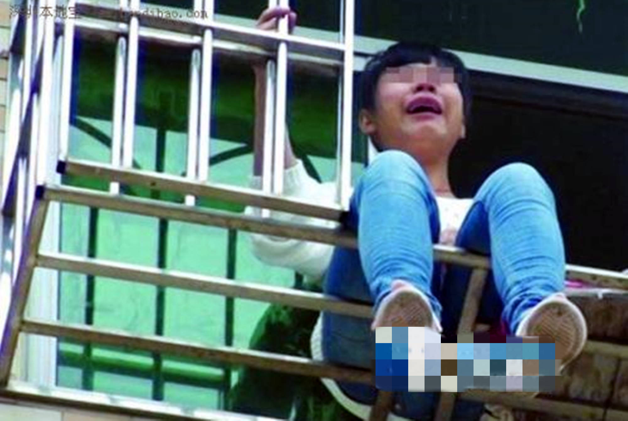 原创九岁男童,撞碎玻璃,跳楼自杀:怎样的教育,让生命不值一块玻璃