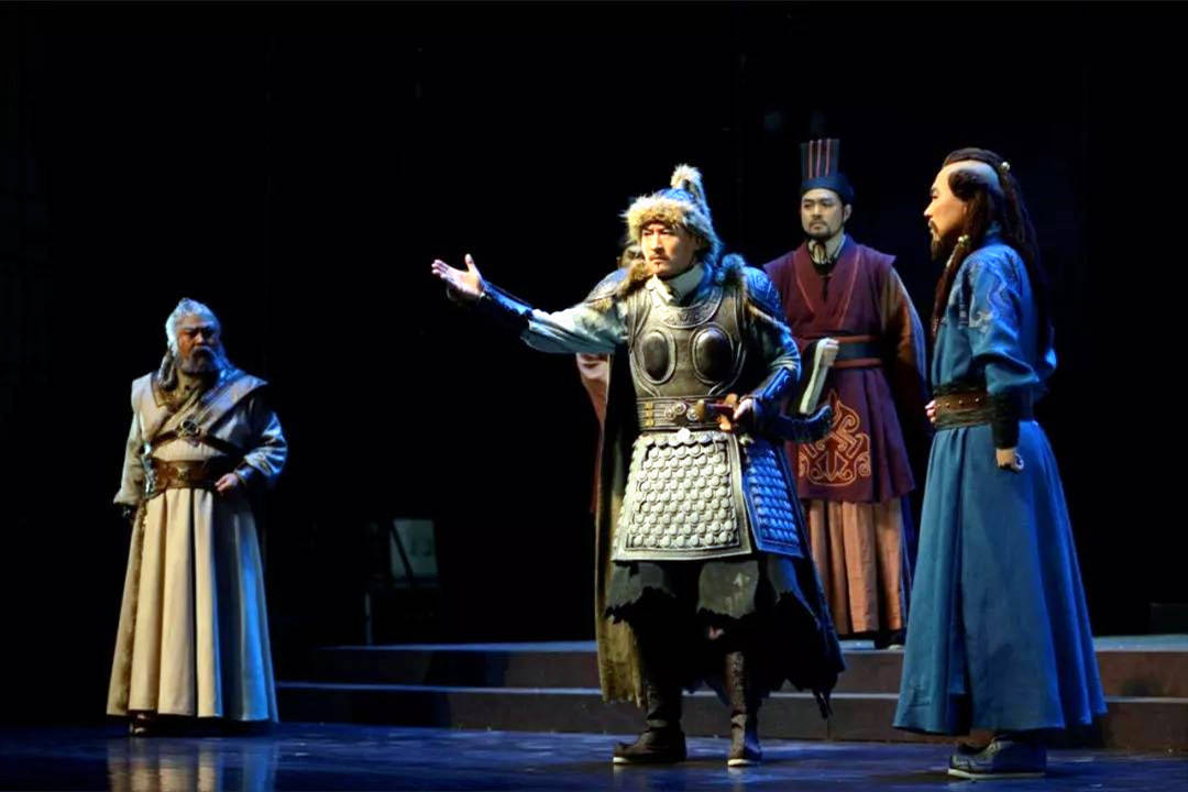 英明如汉武帝,也因为顾及窦太后,王太后而让赵绾,王臧,窦婴等大臣被杀