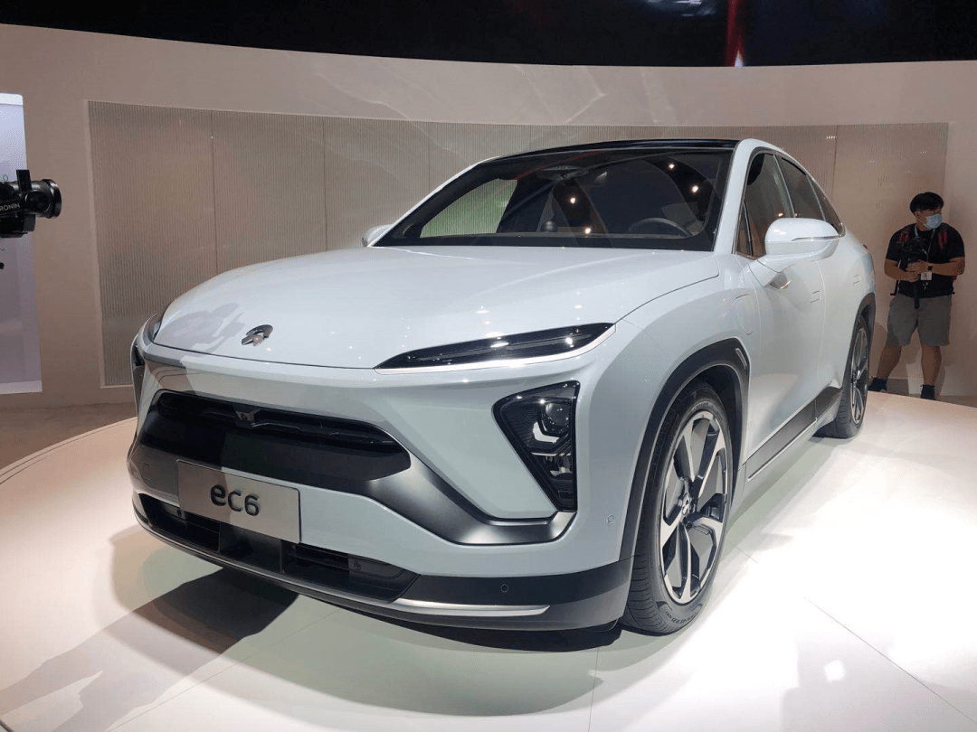 两极分化对于新能源车市是不是好事?