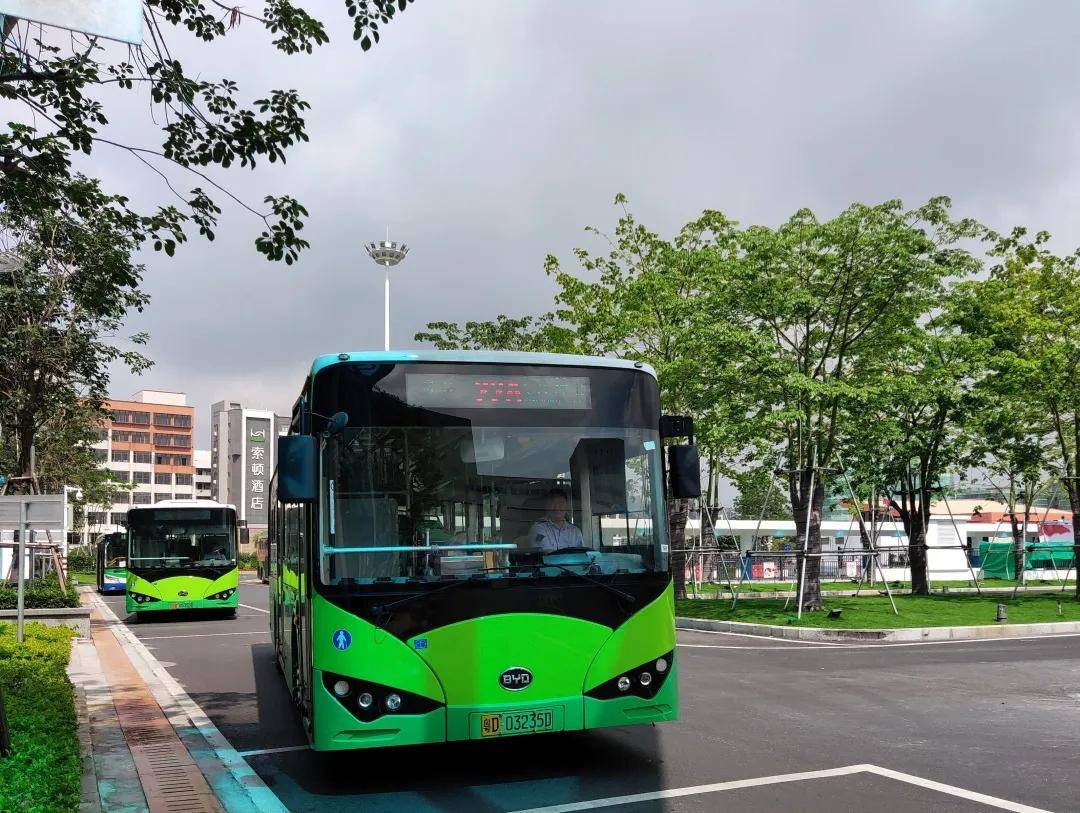 汕头市逐步打造"快,干,支,微"四层级常规公交线网