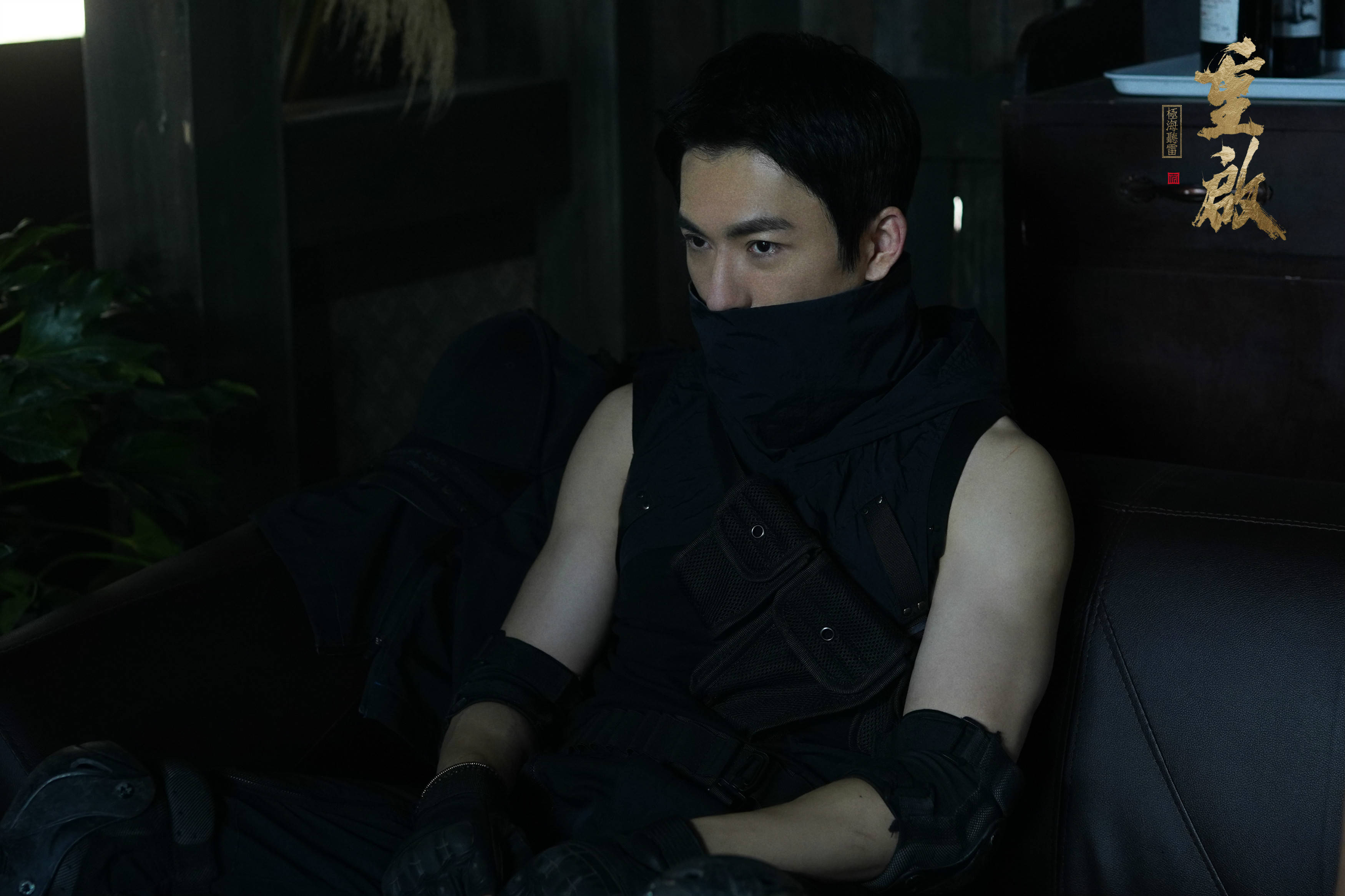 《重启》江子算狙击吴邪屡次失败 邬立朋成描边大师