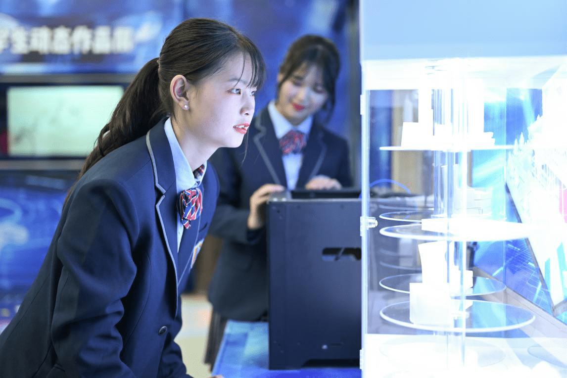 2020初中毕业,是上普高还是学技术?