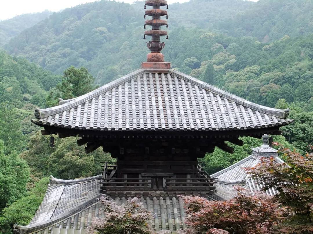 日本列岛十二世纪前的十一座木塔