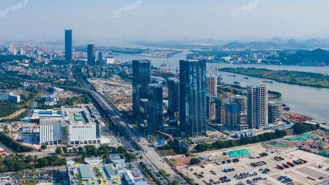 cbd也在东进,珠江新城之后是金融城,金融城之后是鱼珠