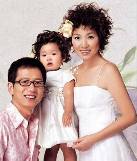 演员史可:前夫娶主持人李静,自己二婚嫁外国富豪,跨国恋今如何_黄小茂