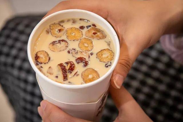 四舍五入等于喝奶茶也能变瘦了……万万没想到,奶茶也能喝得这么养生