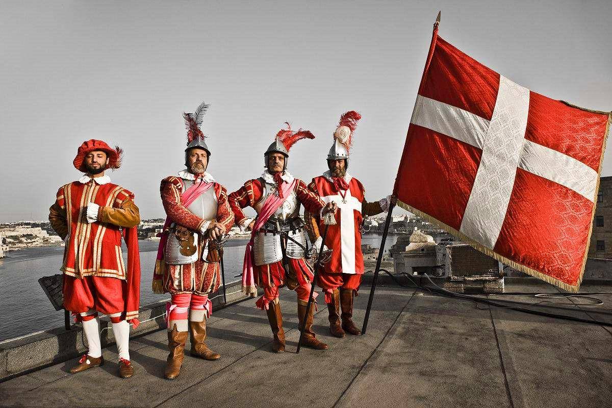 越混越惨的国家,名下没有一寸领土,仅有2栋楼还是租来的_骑士团